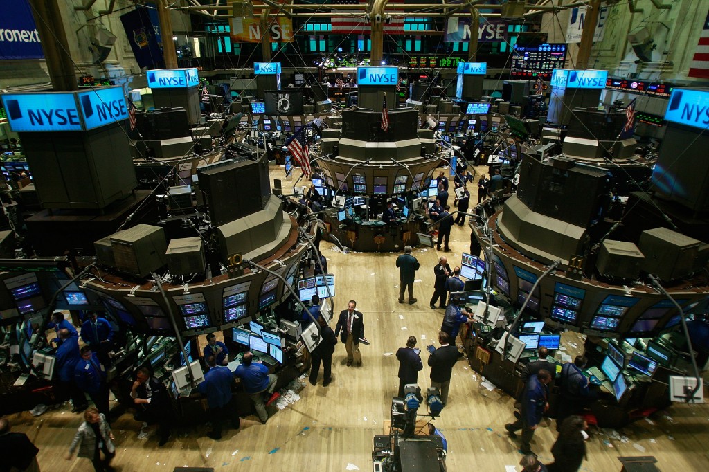 Dow Jones Industrials Continues To Slide Downward